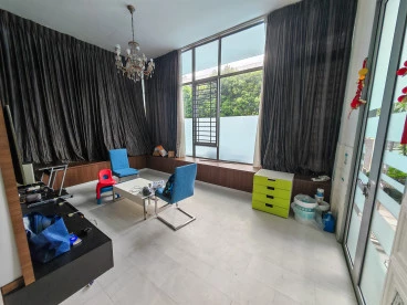 Property media