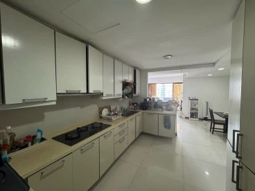Property media