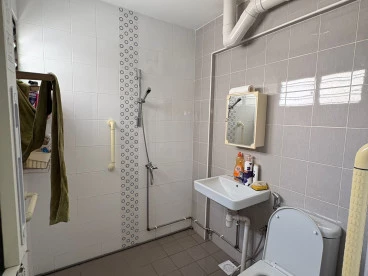 Property media