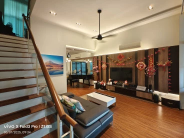 Property media