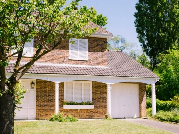 Property media