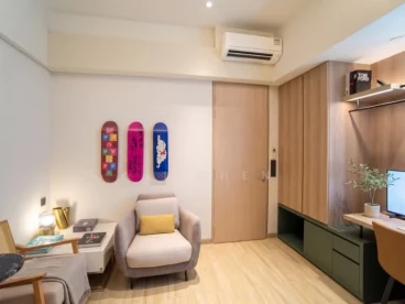 Property media
