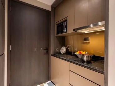 Property media