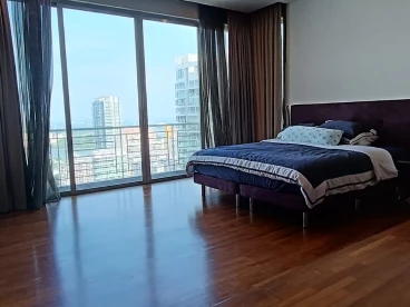 Property media