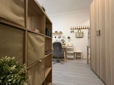 Property media