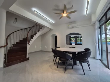 Property media