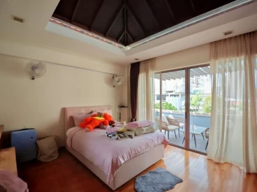 Property media