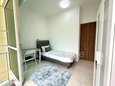 Property media