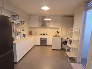 Property media