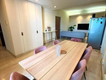 Property media