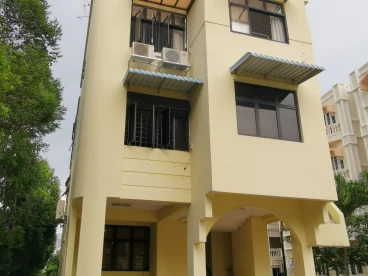 Property media