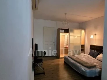 Property media